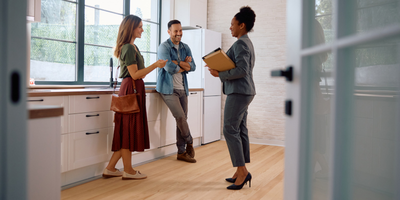 How a Real Estate Agent Helps in the Home Buying Process